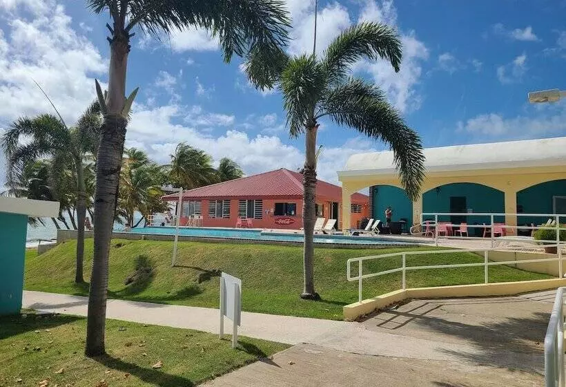 هتل Parador Maunacaribe