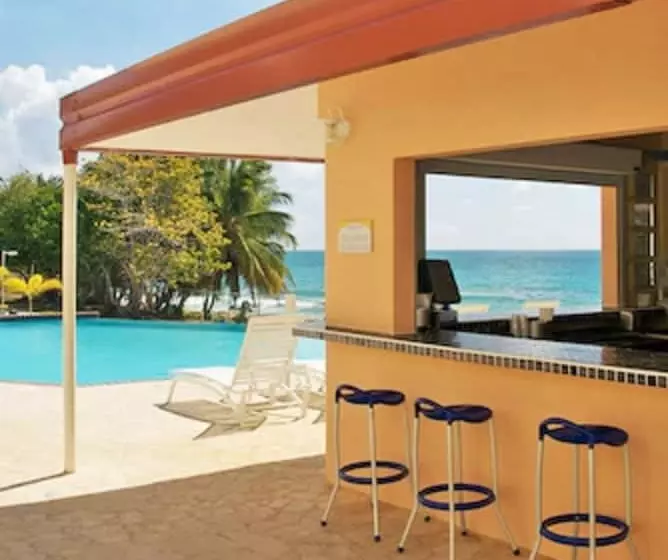 هتل Parador Maunacaribe