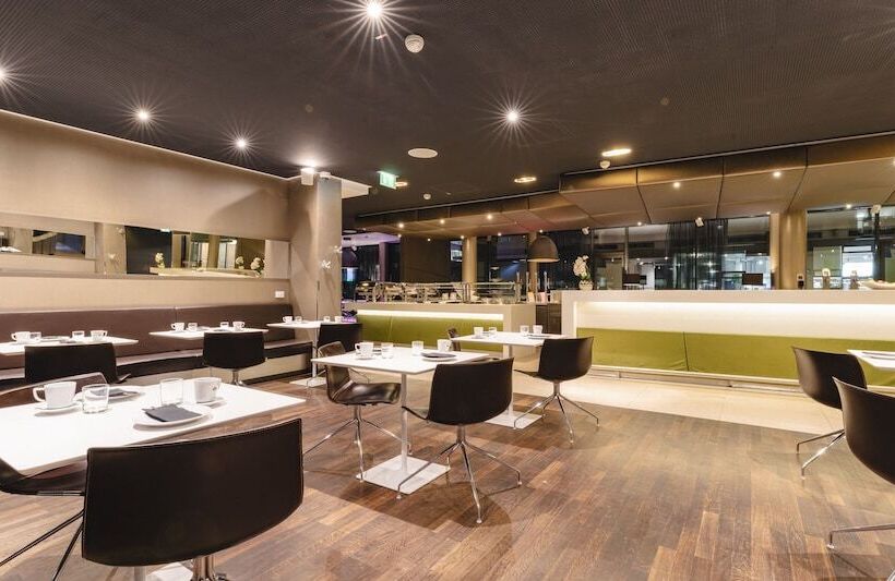 בית מלון כפרי Plaza Inn Graz