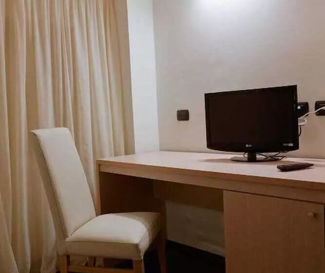 호텔 Sogni D Oro Airport