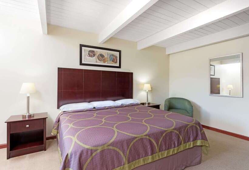 Отель Super 8 By Wyndham Beaver Falls