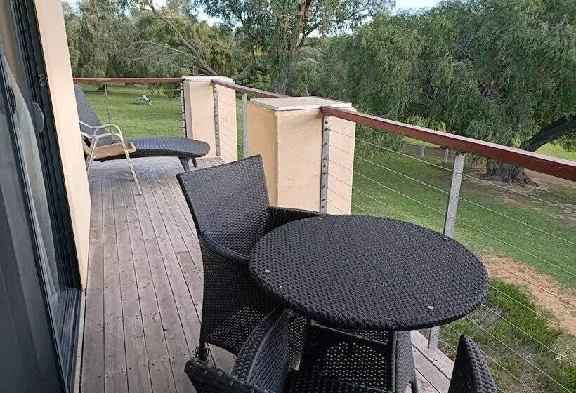 ホテル Yanchep Inn