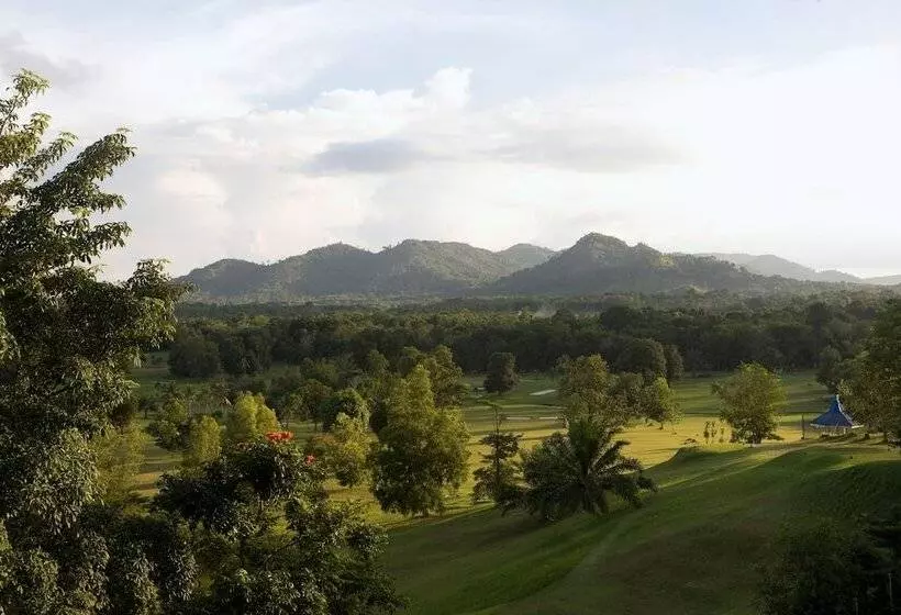 Novotel Bangka Hotel & Convention Center