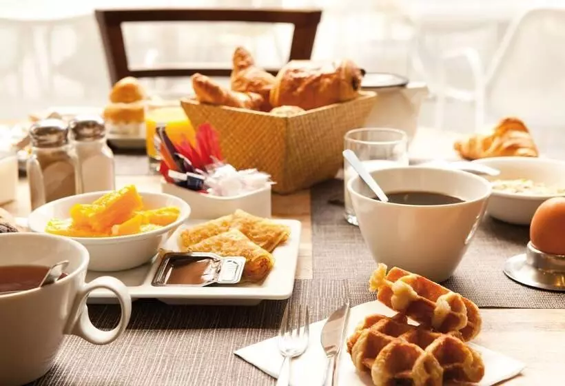 Novotel Bangka Hotel & Convention Center