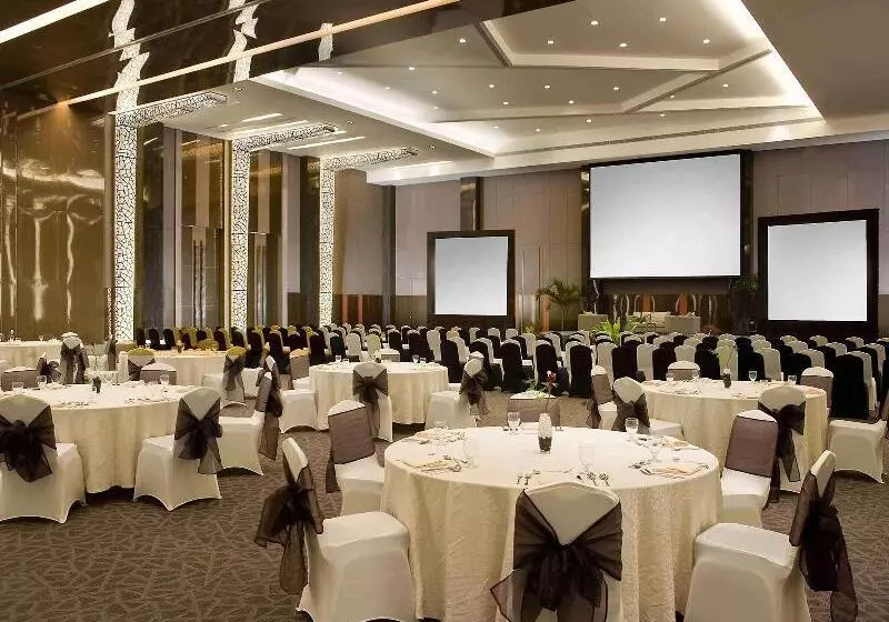 Novotel Bangka Hotel & Convention Center