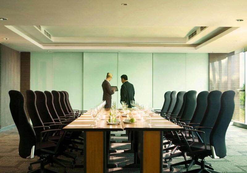 Novotel Bangka Hotel & Convention Center