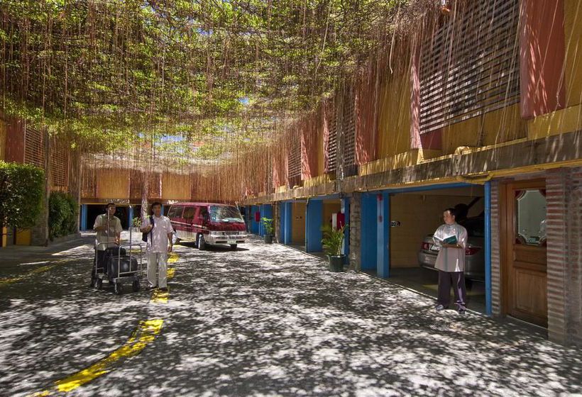 فندق Pinoy Pamilya