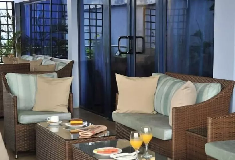 Protea Hotel By Marriott Delta