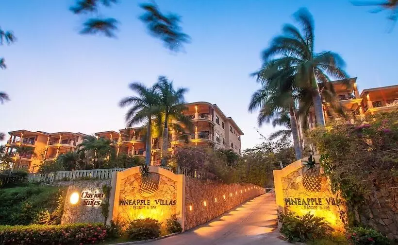 هتل Clarion Suites Roatan At Pineapple Villas