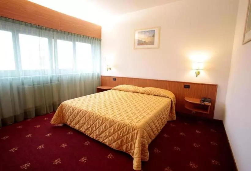 בית מלון כפרי Cristallo