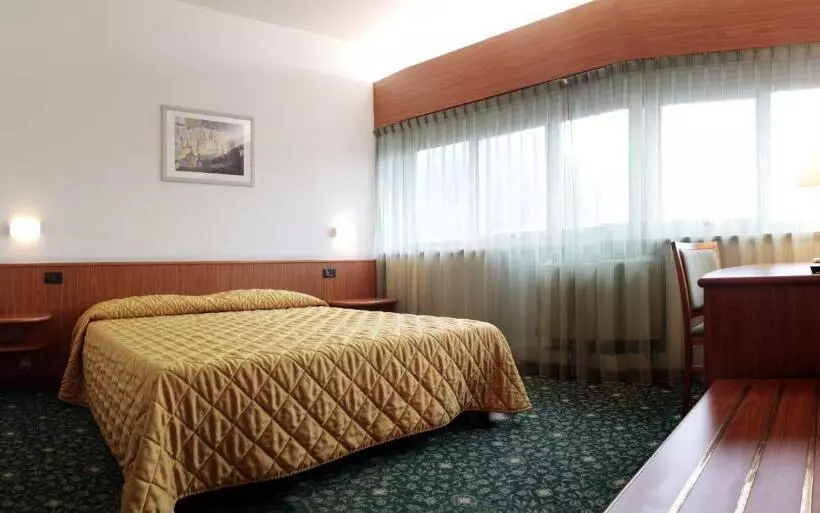 בית מלון כפרי Cristallo