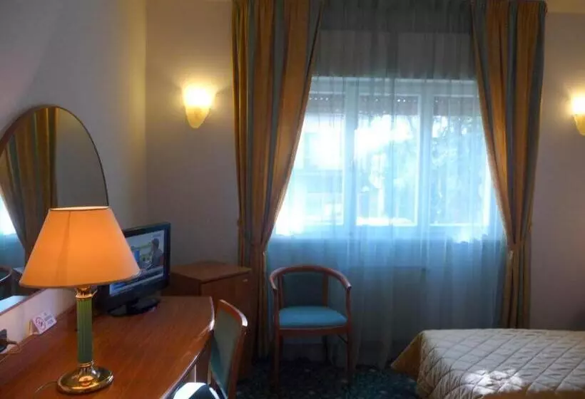 בית מלון כפרי Cristallo