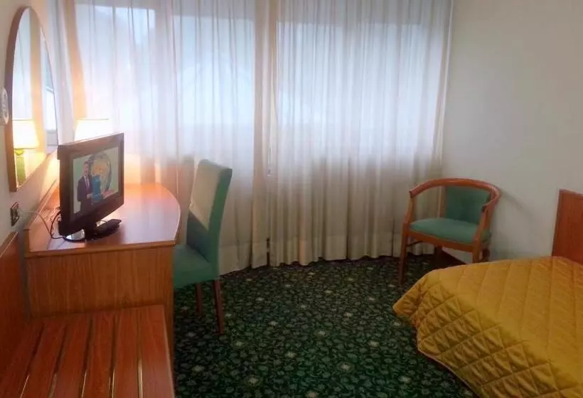 בית מלון כפרי Cristallo