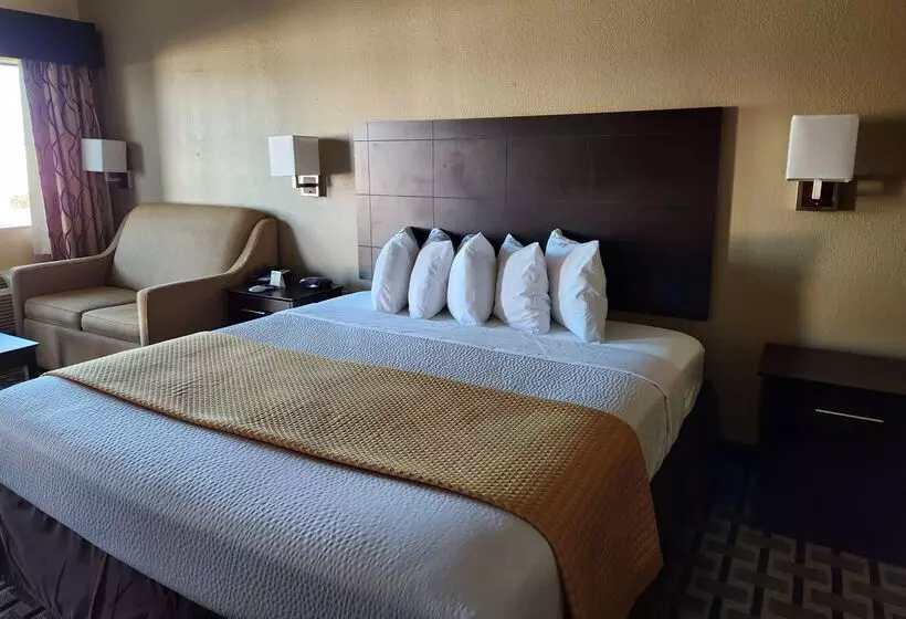 בית מלון כפרי Days Inn By Wyndham Baytown East