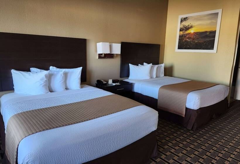 호텔 Days Inn By Wyndham Baytown East