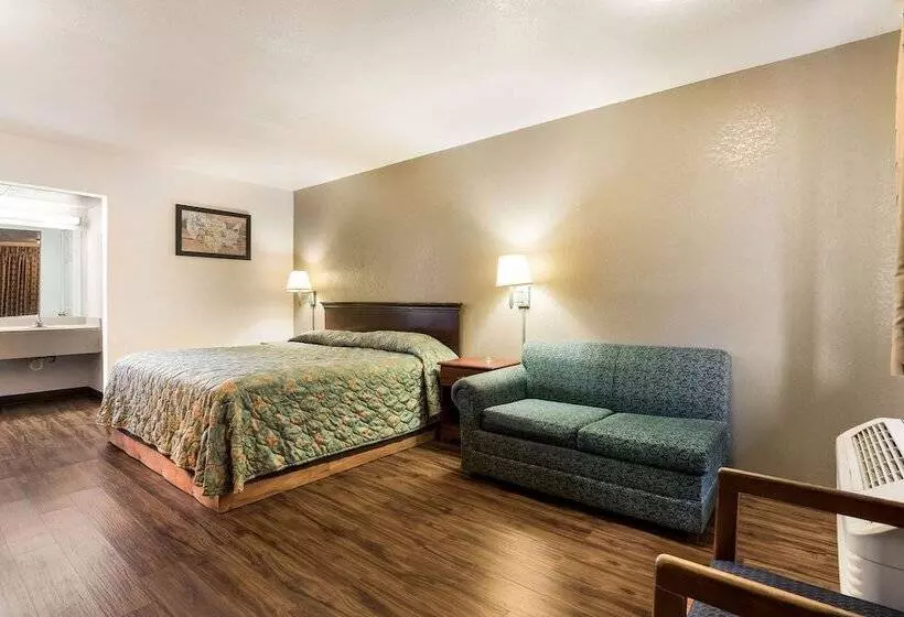 בית מלון כפרי Econo Lodge Bartlesville Hwy 75