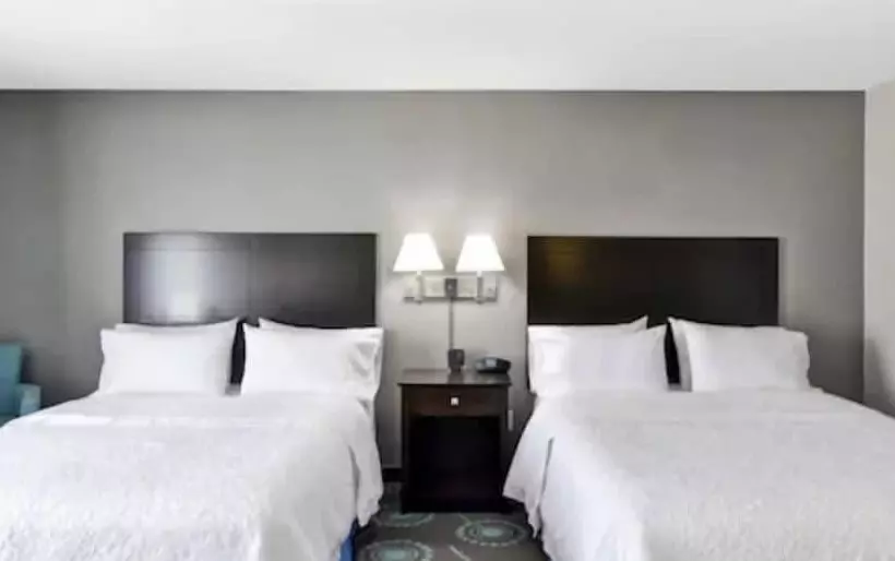 فندق Hampton Inn Defiance