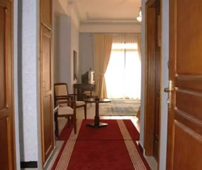 هتل Majestic Annaba