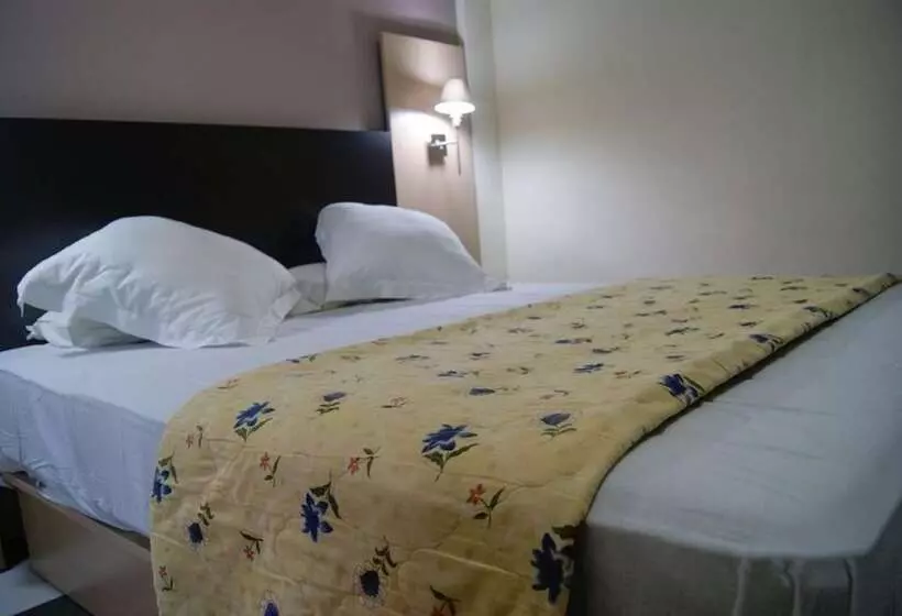 هتل Majestic Annaba