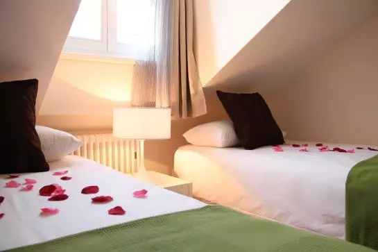 Hotelli MH Apartments Central Prague