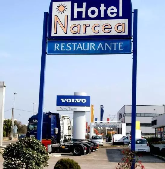 ホテル Narcea