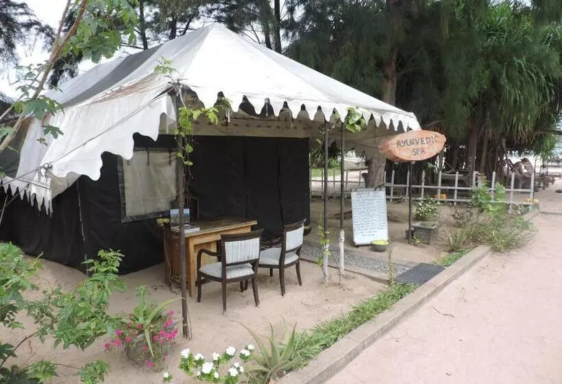 Hotel Pigeon Island Beach Resort