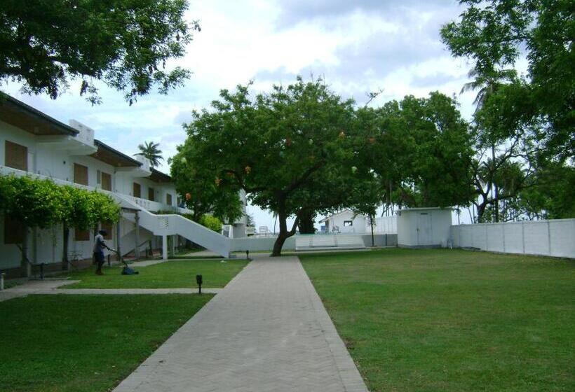 Otel Pigeon Island Beach Resort