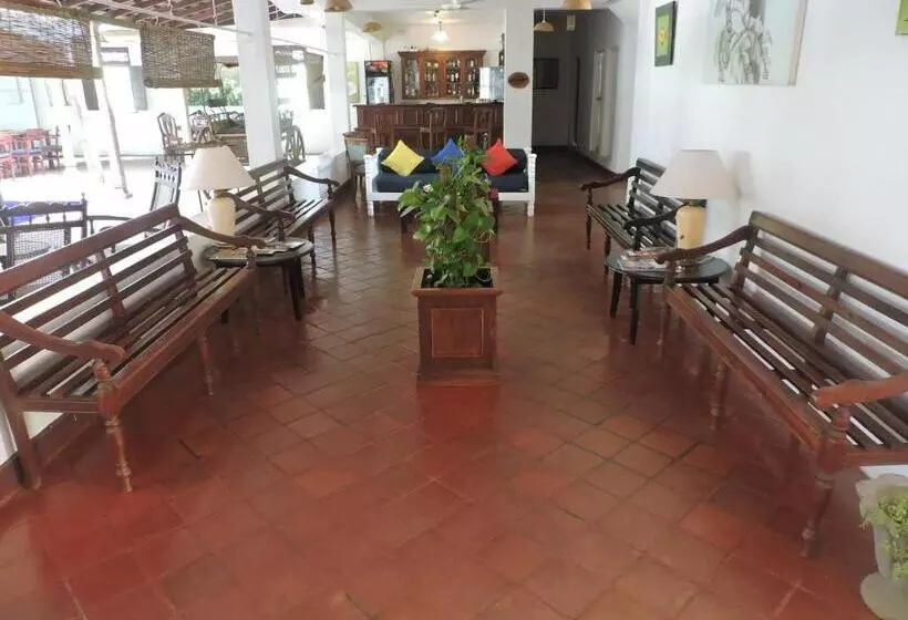 Hotel Pigeon Island Beach Resort