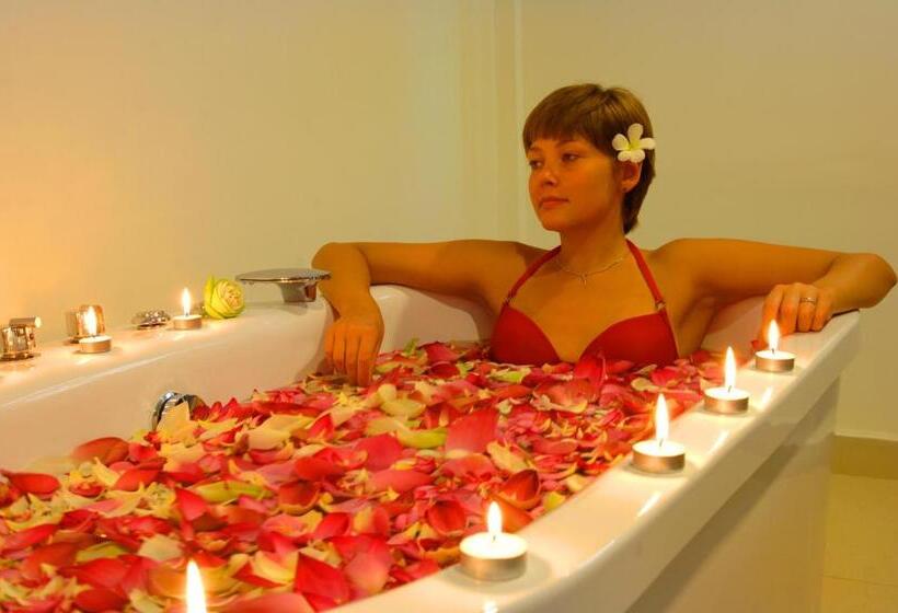 Otel Pigeon Island Beach Resort