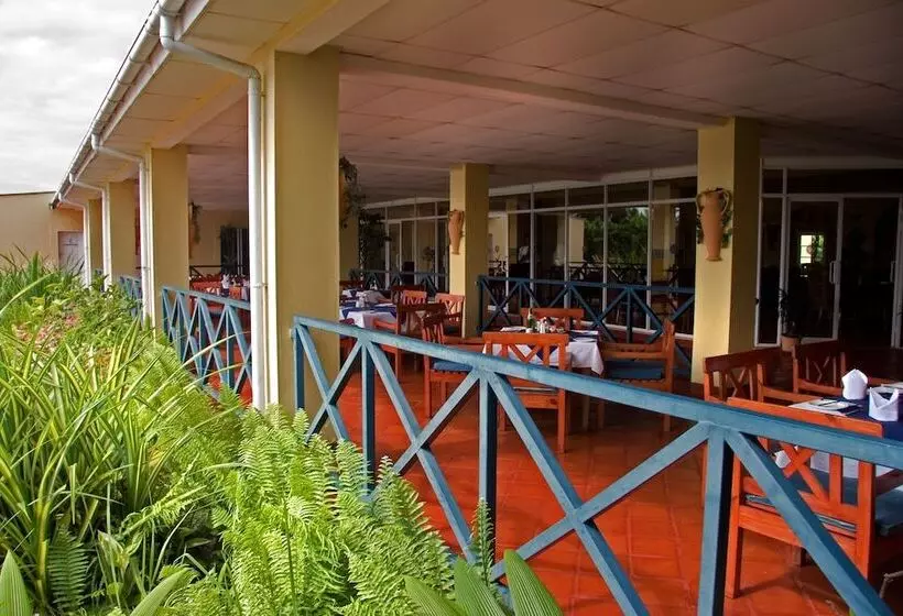 Protea Hotel By Marriott Chingola