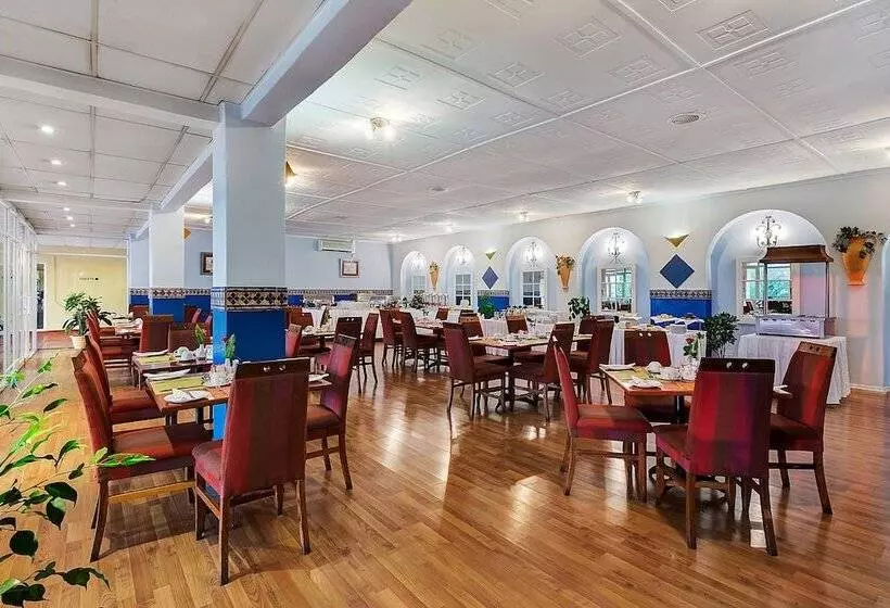 Protea Hotel By Marriott Chingola