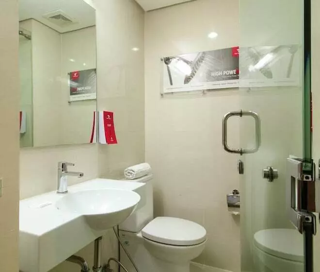 Отель Red Planet Clark Angeles City