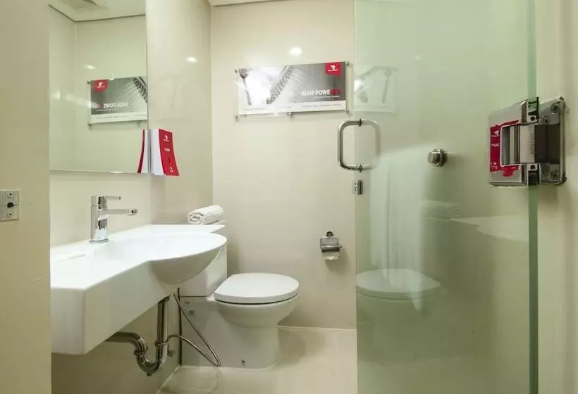 Отель Red Planet Clark Angeles City