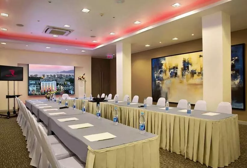 Отель Red Planet Hat Yai Sha Extra Plus