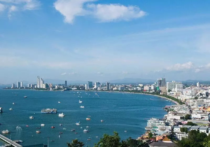 Hotelli Red Planet Pattaya Sha Extra Plus