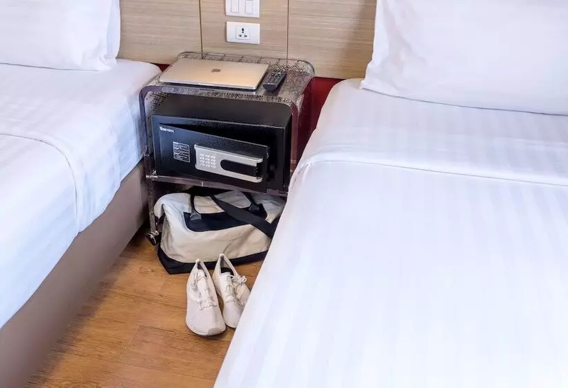 Hotelli Red Planet Pattaya Sha Extra Plus