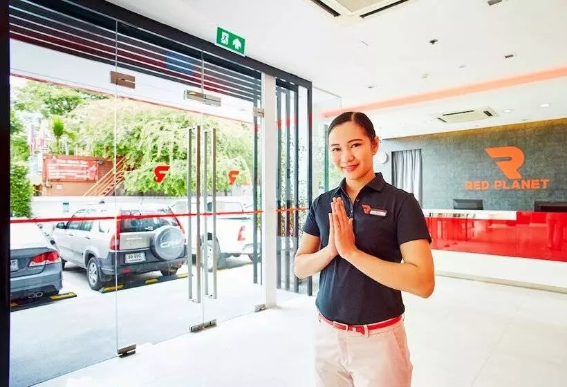 Hotelli Red Planet Pattaya Sha Extra Plus