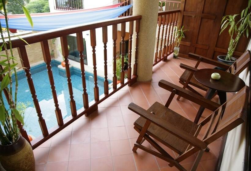 هتل Evergreen Boutique Hua Hin