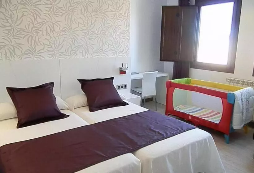 Отель Rural Villa De Berlanga