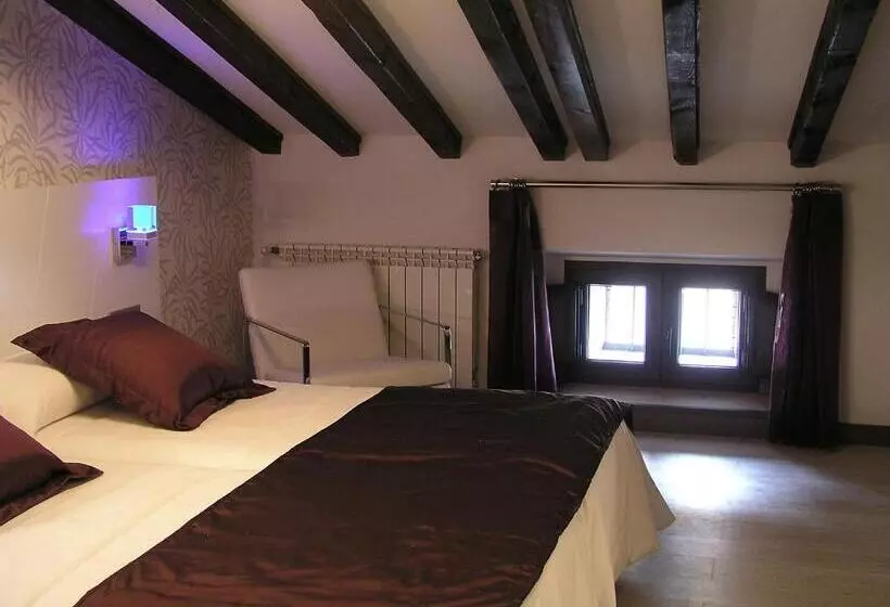 Отель Rural Villa De Berlanga