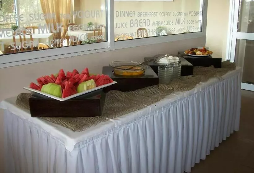 בית מלון כפרי Thea