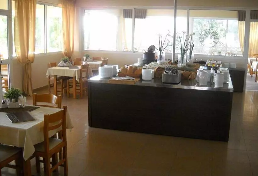 בית מלון כפרי Thea