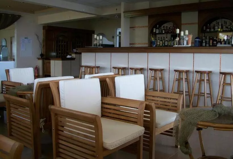 בית מלון כפרי Thea