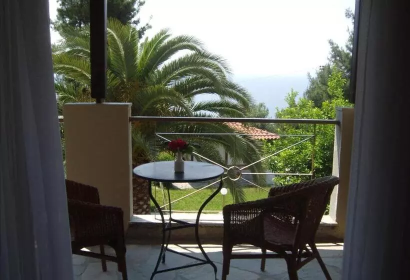 בית מלון כפרי Thea