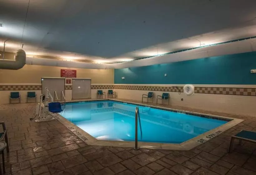 Hotelli Towneplace Suites Dallas Desoto