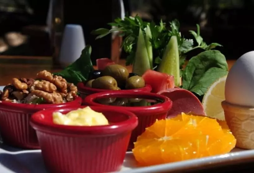 هتل Bayrams Tree Houses