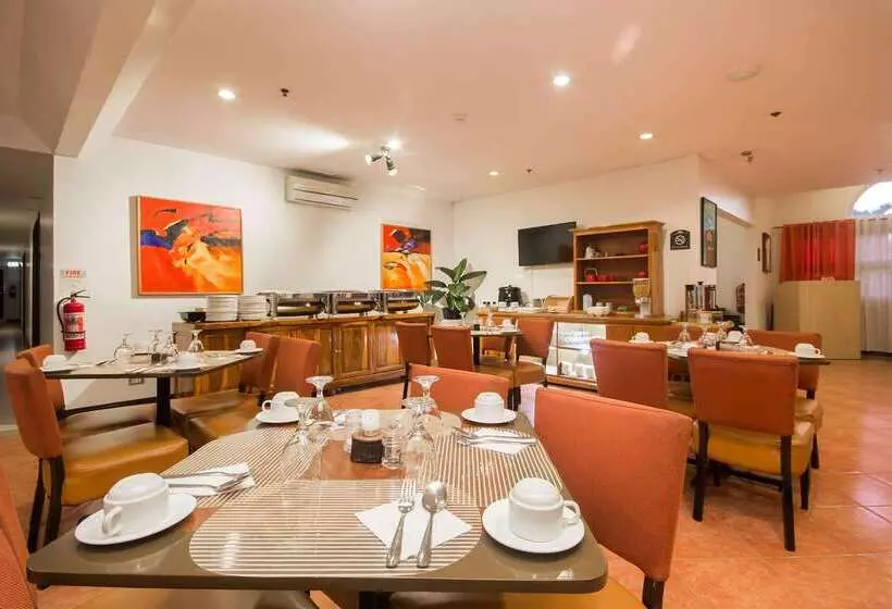 Microtel By Wyndham Eagle Ridge