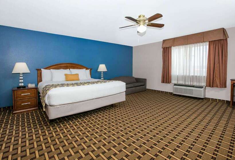 ホテル Baymont By Wyndham Lawton