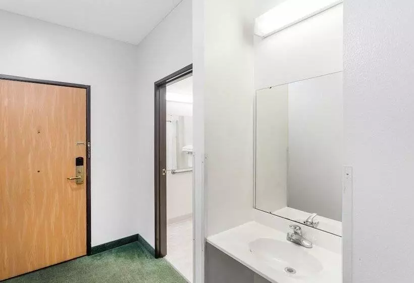 فندق Best Rest Inn & Suites