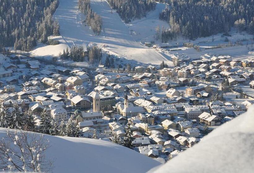 Boutique & Gourmet Hotel Orso Grigio